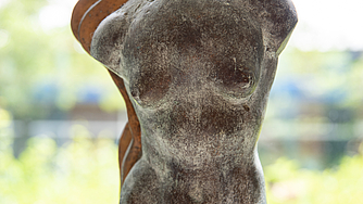 Statue